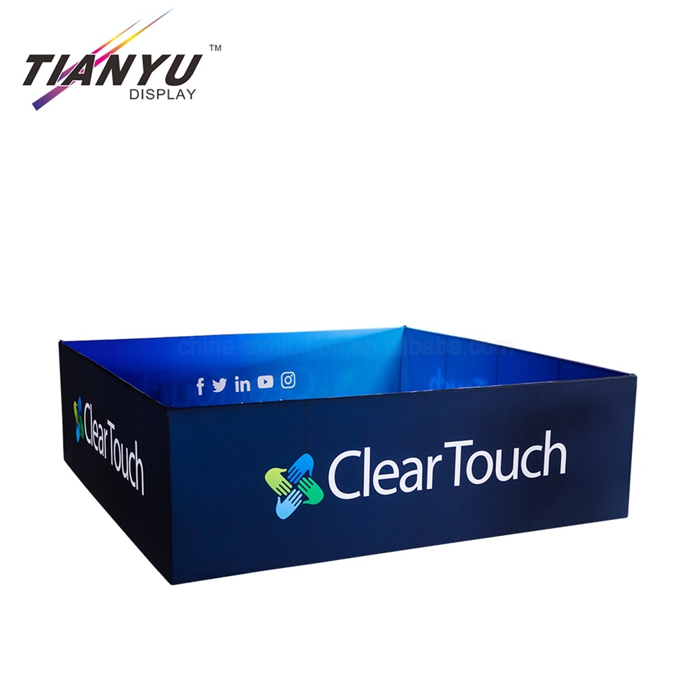 Del tessuto di tensionamento del tubo Expo Square Hanging Banner Display con logo personalizzato