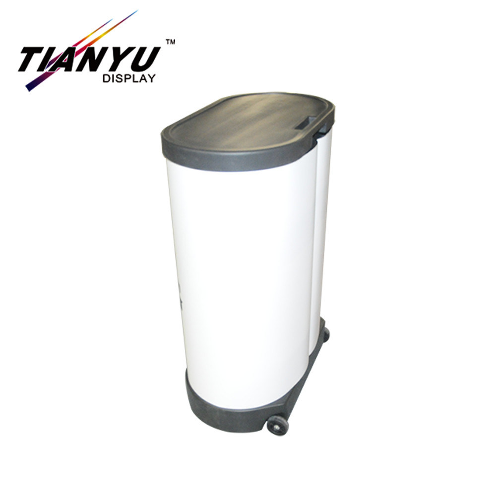 Indoor / Outdoor Pop up display banner Stand con PVC stampa per Tradeshow Backwall