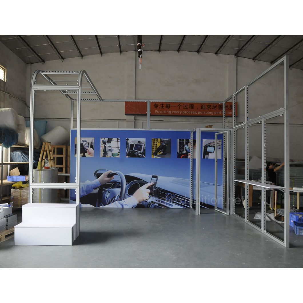 Stand espositivo in alluminio modulare trasformabile 10X20FT con grafica