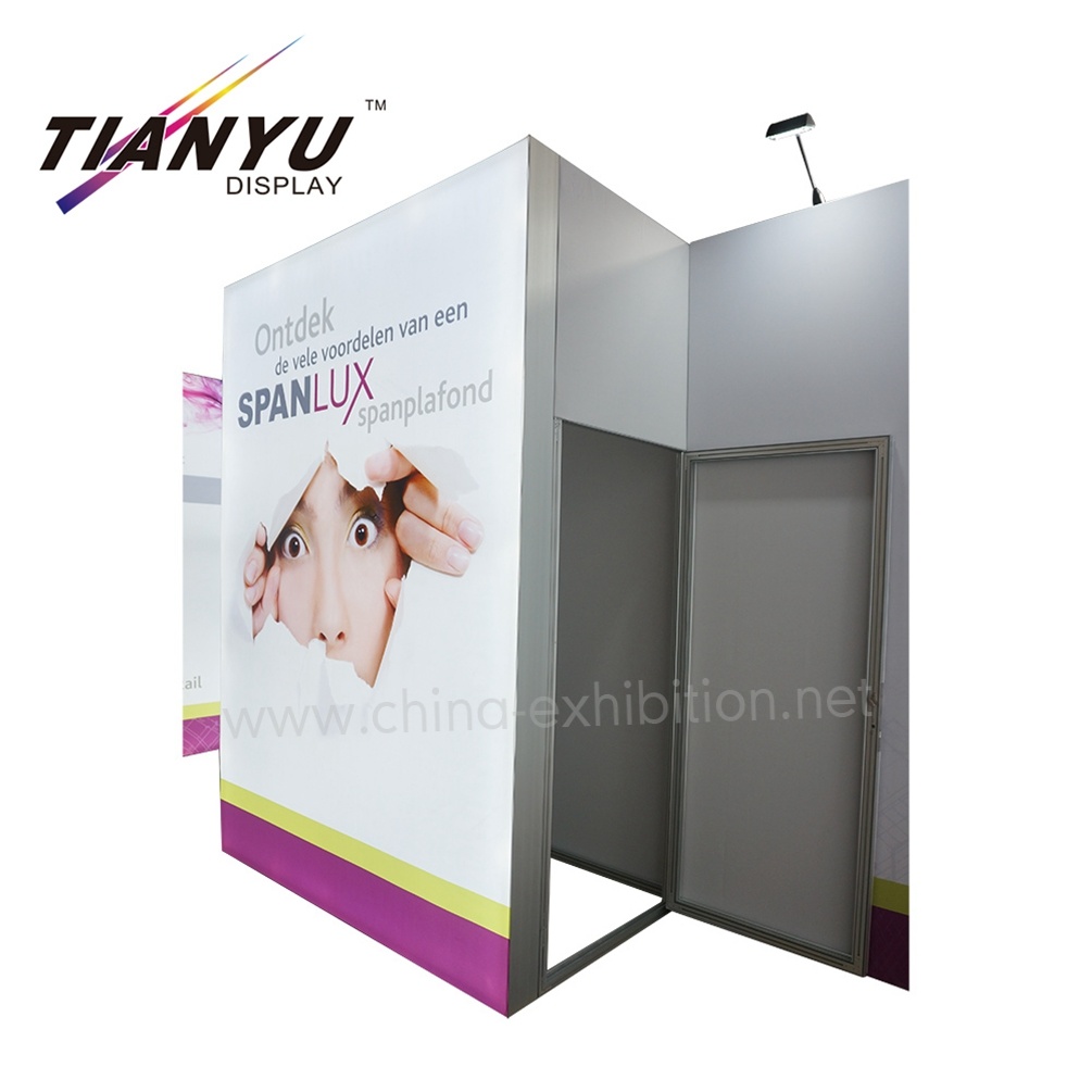 Trend Masa Depan 10X20FT Pencahayaan Exhibition Booth dengan Showcase