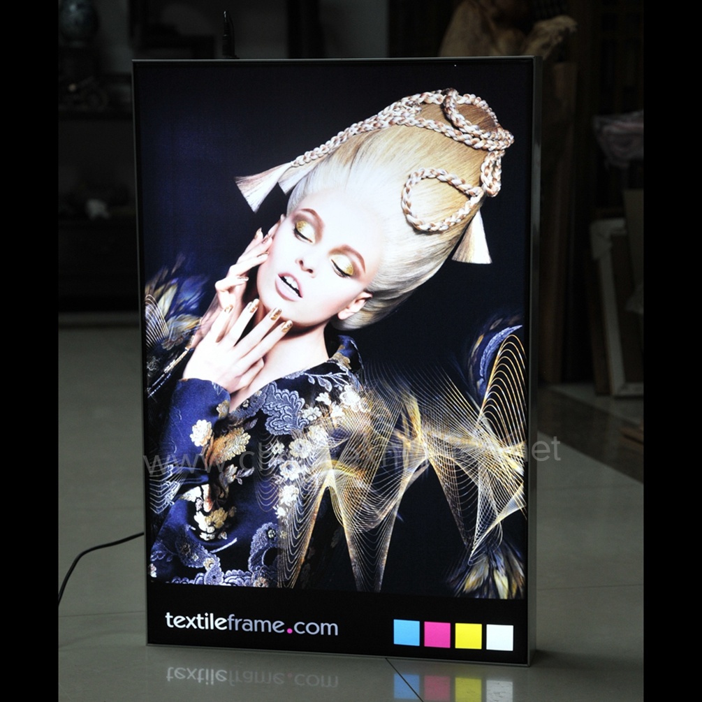 Tampilan aluminium Profil LED Light Picture Seg Bingkai Single-Sided Frameless Fabric Light Box