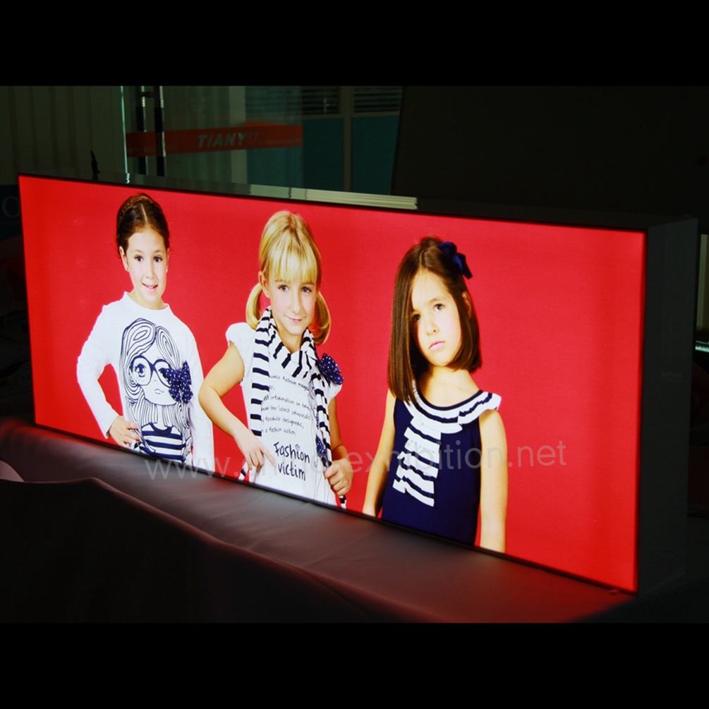 Tessuto in alluminio quadrato rettangolo di lusso Conservare LED Billboard Textile Light Box