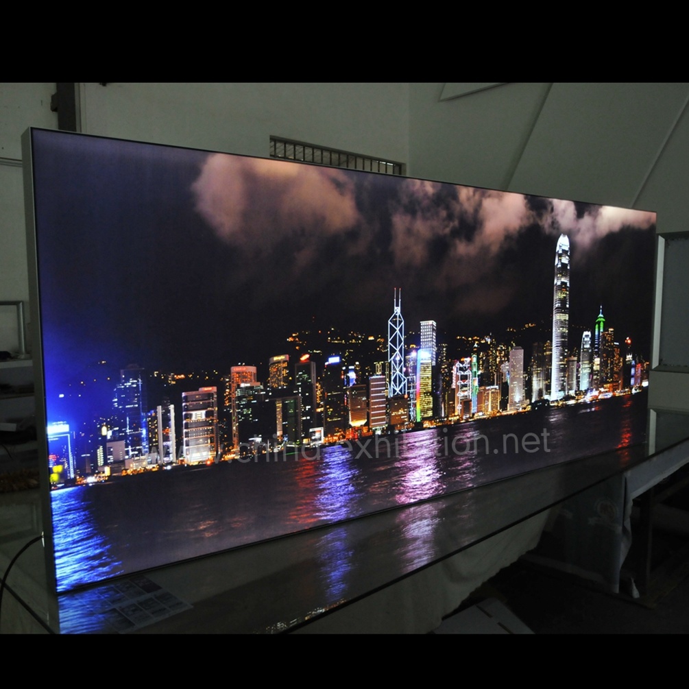 Disesuaikan 100mm Profil Aluminium Backlit LED Seg Frameless Fabric Light Box