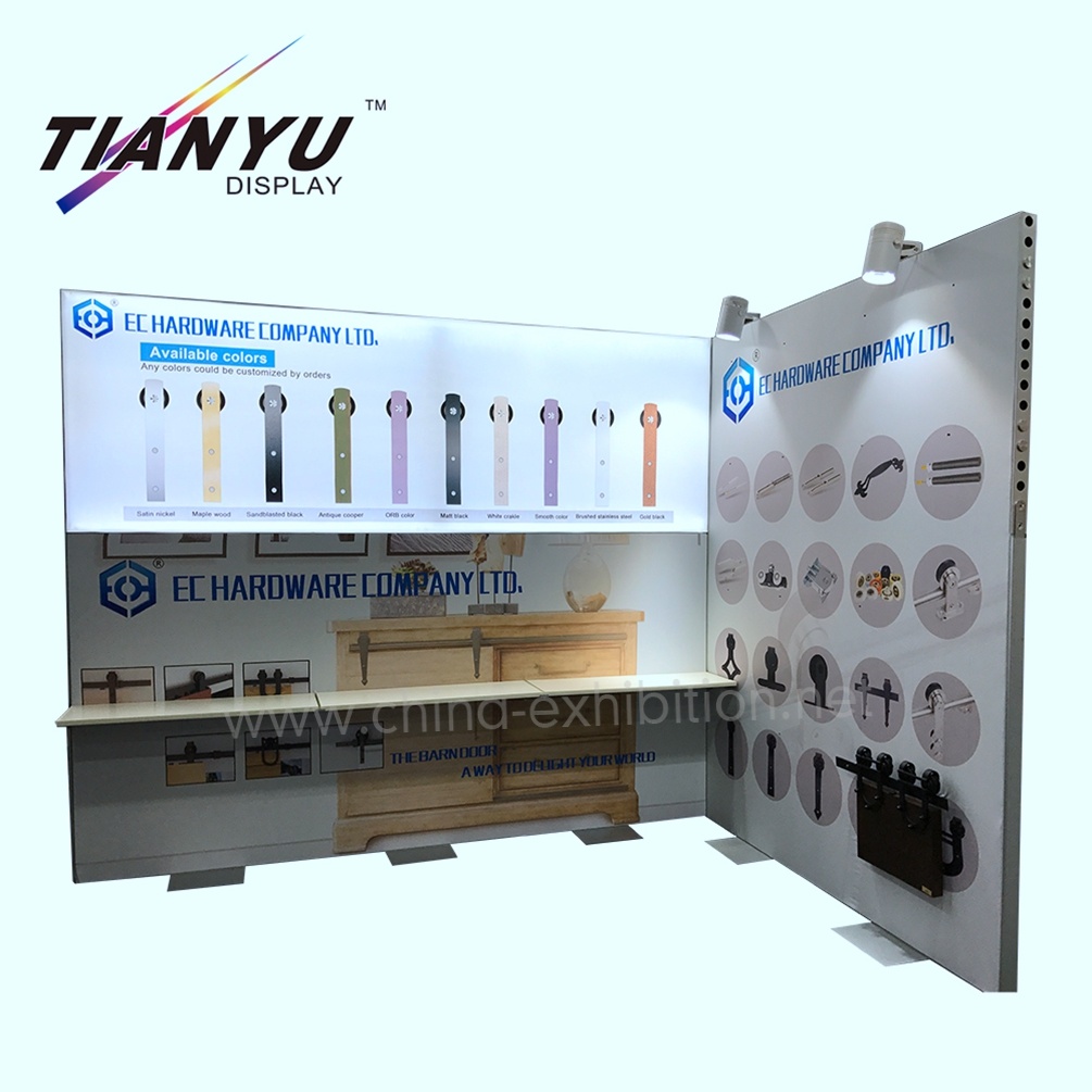 L-Form-Aluminiumrahmen Messestand mit Beleuchtung Textildruck