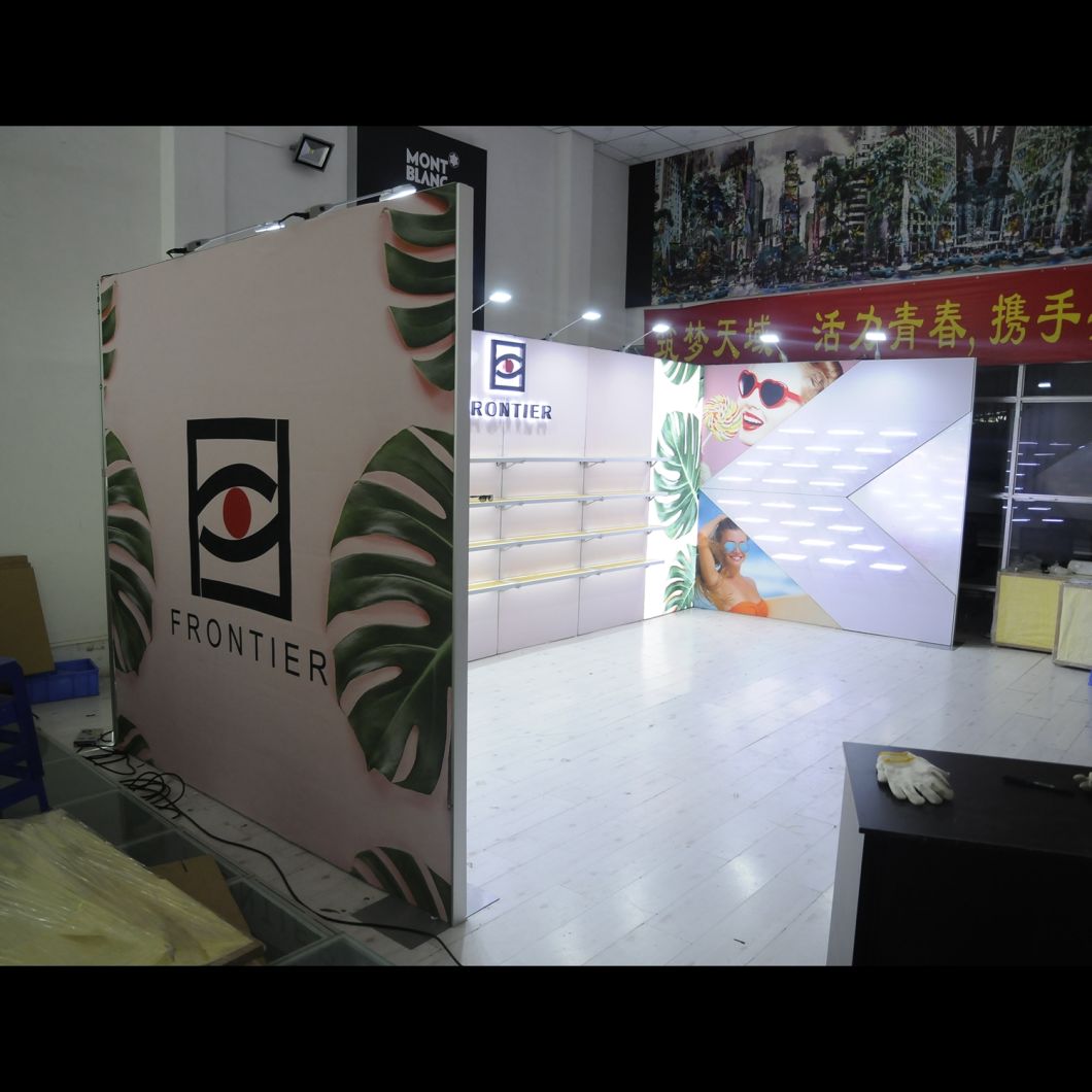 Cina Grosir Terbuka Custom Design Fabric Putaran Backdrop Berdiri