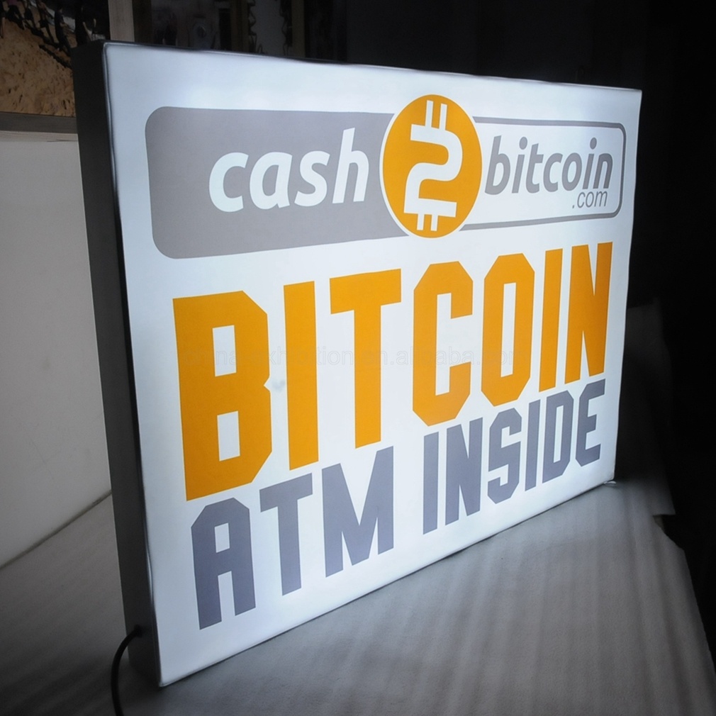 كبير عرض الحائط Mounred الخلفية الألومنيوم المنتج جيانغمن الإعلان تصميم صندوق ضوء LED